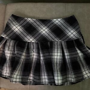 Black and white plaid Mini skirt